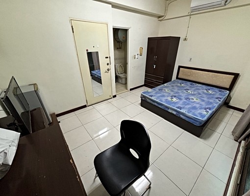 超便宜嶺東大套房丨大陽台丨免爬樓梯 - Image 4