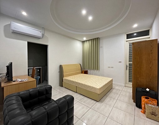 中山路火車站旁套房獨洗讀曬乾濕分離 - Image 1