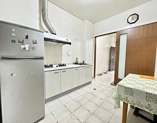 潭子頭家厝站|透天一樓加車庫|適合工作室 - Image 6