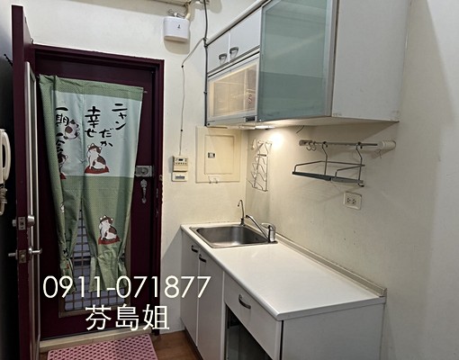 租車站+陽台大套房12000/月含管 - Image 1