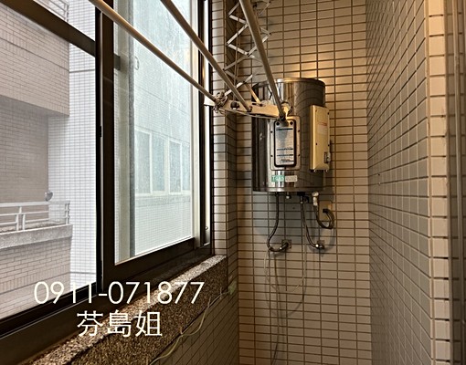 租車站+陽台大套房12000/月含管 - Image 9