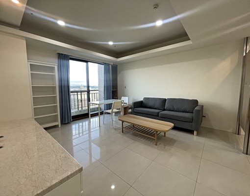 適外商可報稅/市中心4房傢俱電器出租 - Image 3