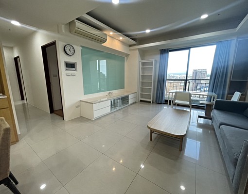 適外商可報稅/市中心4房傢俱電器出租 - Image 2