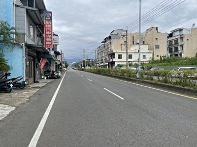 竹東大橋旁大地坪住店