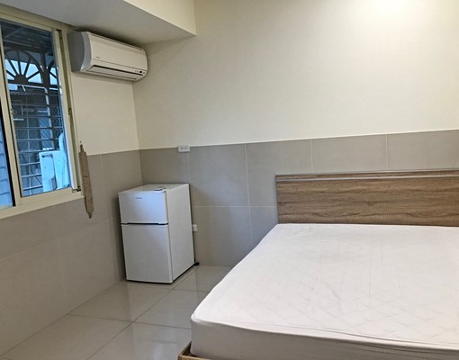 全新裝潢近三重菜寮捷運站優質超乾淨電梯套房24小時都有管理員 - Image 12