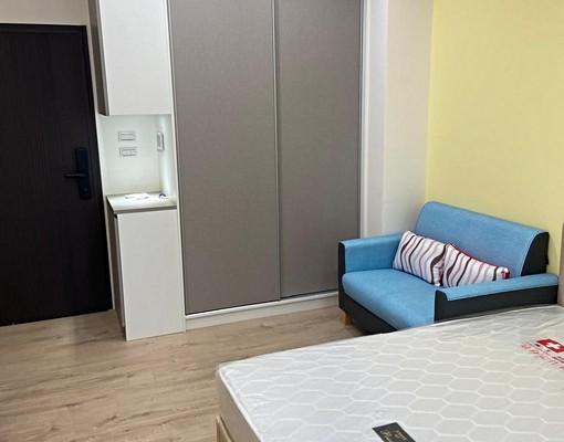 藝文特區全新裝潢公寓-房東不經中介 - Image 1