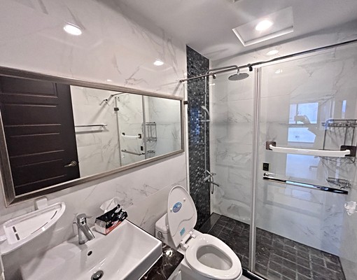 溫馨裝潢2+1房車 - Image 9