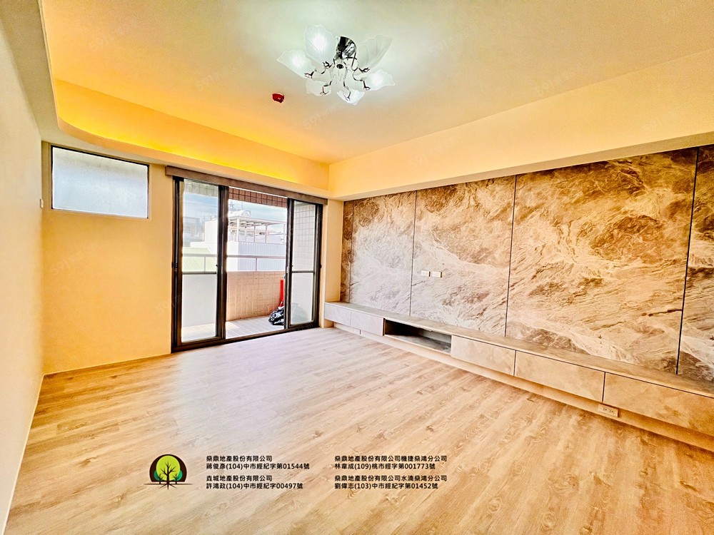 一中商圈稀有四房+車位❗