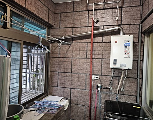 近板橋新埔捷運站*電梯美3房可報稅.租補 - Image 12