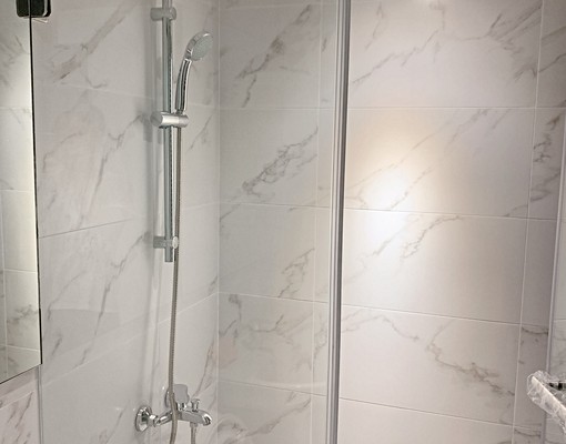 高醫熱河三民區/近後驛捷運/新明亮雅房 - Image 11