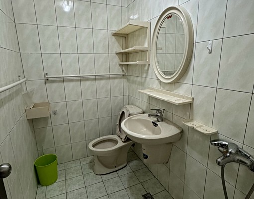 高醫-後驛(安全,乾淨,優質套房) - Image 8