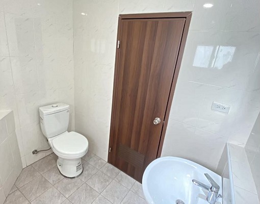 北區大武街透天裝潢套房 - Image 8