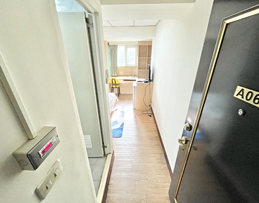 喜歡我大聲說💛大面窗採光室內機車位💛逢甲僑光 - Image 8