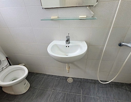 鼎山街,家樂福,附近,莊敬路 - Image 4