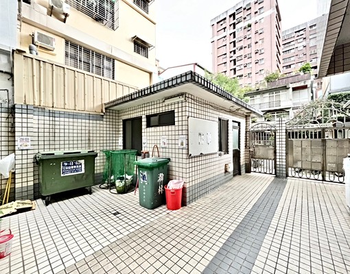 可租補🔥好市多🔥捷運站🔥採光優質大3房🔥含管含平車 - Image 15