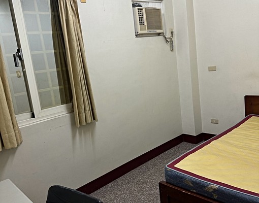 優質學生套房 - Image 2