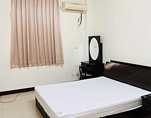 莊敬路鄰近特力屋HOLA套房出租 - Image 1