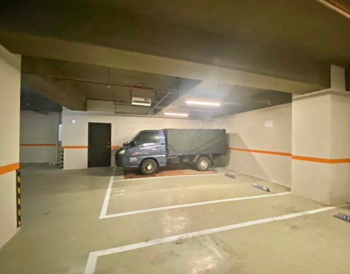 吳興街全新落成華廈-坡平大車位 - Image 5