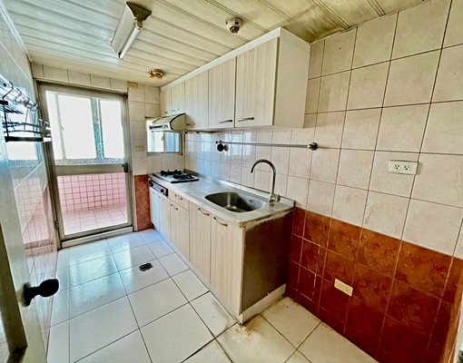 衛武營捷運超值採光四房雙衛開窗雙大陽台附平移車位 - 591租屋網 - Image 11