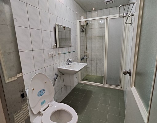 平面車位大套房 - Image 6