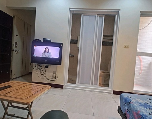 近成大火車站優質套房可租補浴室有窗有陽台 - Image 4