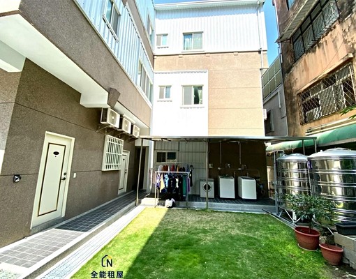 中興大學男女分棟管制木質地板衛浴開窗 - Image 4