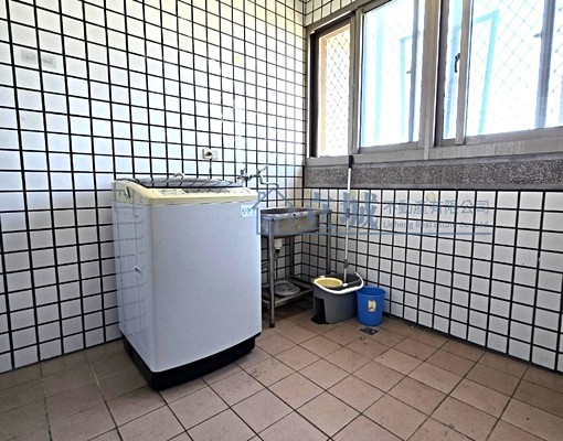 C~園區大樓管理大三房附車位 - Image 9