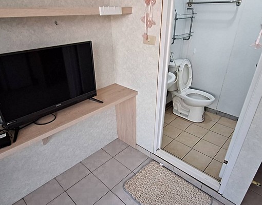 近南科!市中心旁獨洗透天陽台長短租出租 - Image 6