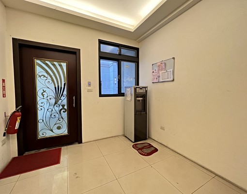 電梯套房~獨陽獨洗~12hr警衛~室內機車位 - Image 11