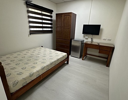 ★禁菸,禁養寵★全新獨立套房(限園區上班族) - Image 1