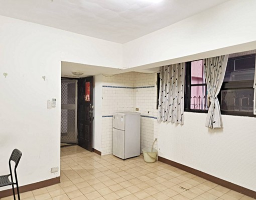 近七賢和平路口大套房 - Image 5