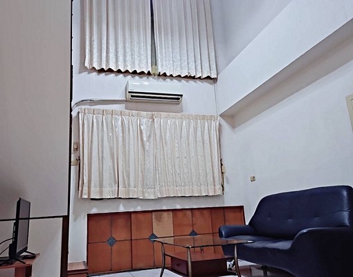 兵仔市~三房平車樓中樓 - Image 2