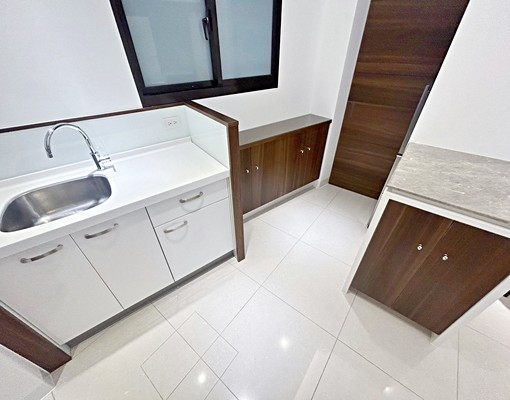 🔥近光復橋✦採光1房1廳✦獨立洗衣機✦獨立曬衣✦廚房可開伙 - Image 5