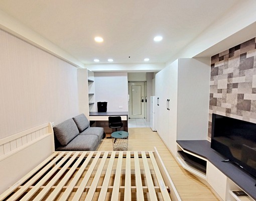 西區勤美誠品綠園道裝潢一房一廳陽台獨洗曬 - Image 1