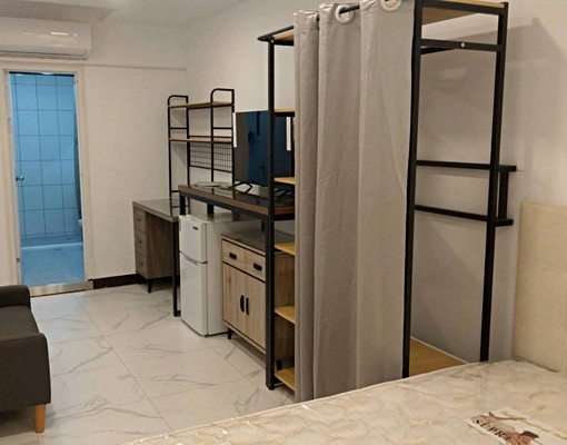 頂溪文化獨立設備大套房可租補 - Image 1