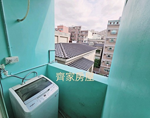 金山街中段靜巷走樓梯獨立陽台洗衣機 - Image 3