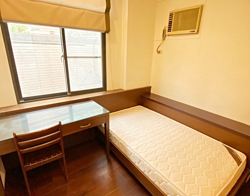 近南山廣場❤裝潢透天6房-有車庫 - Image 9