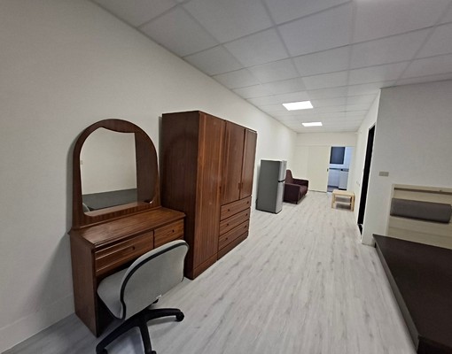 全新裝潢低樓層近雙捷可補助 - Image 3