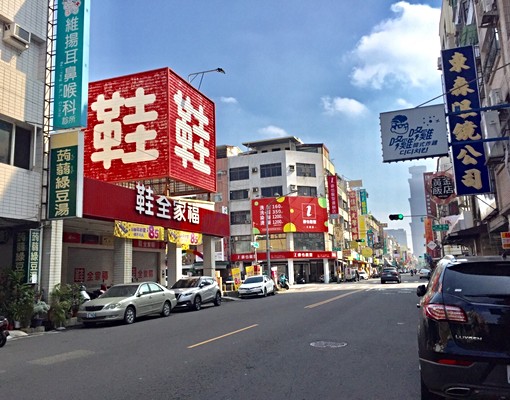 高醫旁邊間全新套房雙窗採光通風生活機能佳 - Image 13