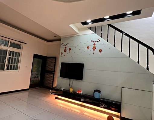 忠貞國小旁透天1-3樓 - Image 4