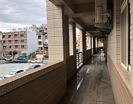 大遠百商圈變頻冷氣電梯大套房 - Image 8