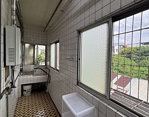 近清大建美路-可租補-屋主自租-家具齊全 - Image 6