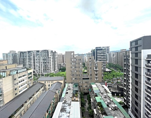 北大近捷運*耕讀園美美套房*只租學生 - Image 12