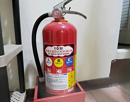 華商.嘉商.嘉家.正新生路,限女學生, - Image 5