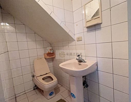 整棟透天三層|可寵含大車庫|大坪數採光五房可寵 - Image 12