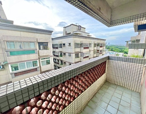 中科榮總裝潢傢具電冷氣全配/租補可談 - Image 12