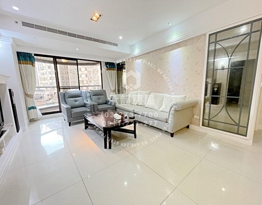 可入籍．藝文中心雙主臥精品大四房含車位管理費 - Image 1