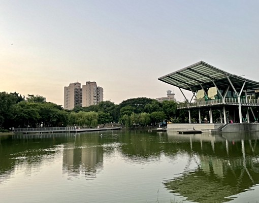 新南路(秦漢街)和室木地板一房一廳一衛大套房出租 - Image 10