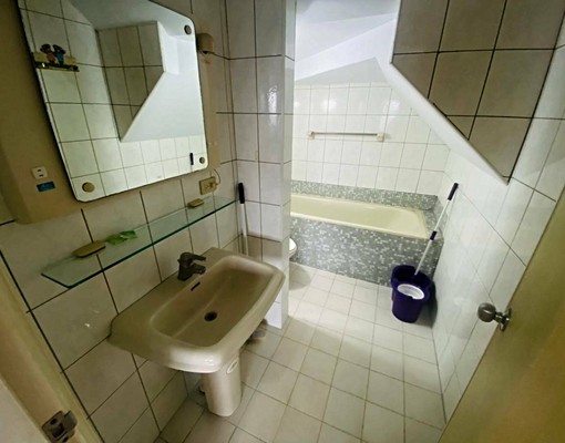 4房1廳(大)1廚2衛浴(主臥室大) - Image 15