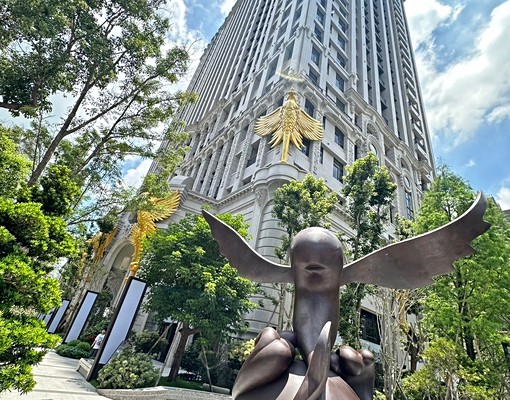 ☆捷運文新秀泰走路就到華麗社區精裝美兩房車位☆ - Image 2